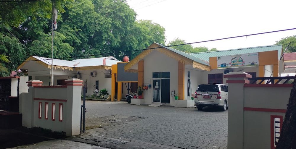 Kantor Dinas Kesehatan Kabupaten Langkat di Kelurahan Kwala Bingai, Kecamatan Stabat, Langkat.
