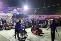 Pagelaran Seni Budaya dan Suoran Nusantara 2026 yang digelar Grup Kuda Lumping Singo Rawe di Lapangan Voli Tribun Stabat, Langkat.