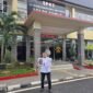 Pengadilen Sembiring, kuasa hukum RA membuat laporan ke Mapolda Sumut terkait penyebaran berita bohong.