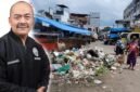 Adhan Nur, tokoh masyarakat mengkritisi ruas jalan di Babalan karena didominasi pedagang.